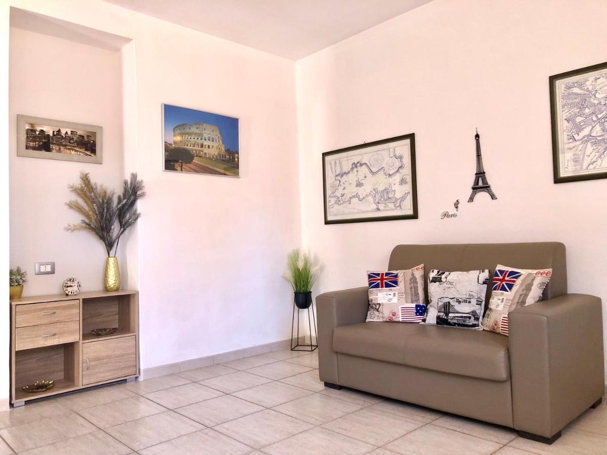 La Maison De Famille Appartamento Indipendente Con Cucina E Lavatrice オルビア エクステリア 写真