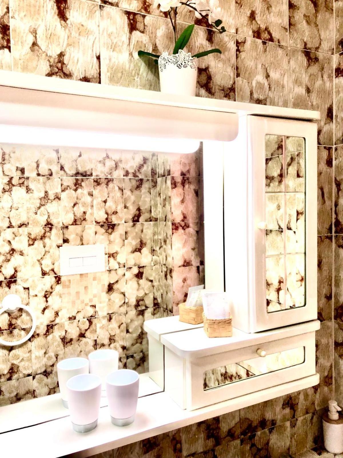 La Maison De Famille Appartamento Indipendente Con Cucina E Lavatrice オルビア エクステリア 写真